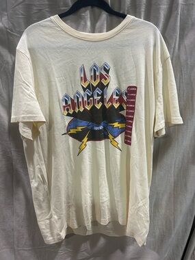Los Angeles Graphic Tee - Cream Short Sleeve Shirt